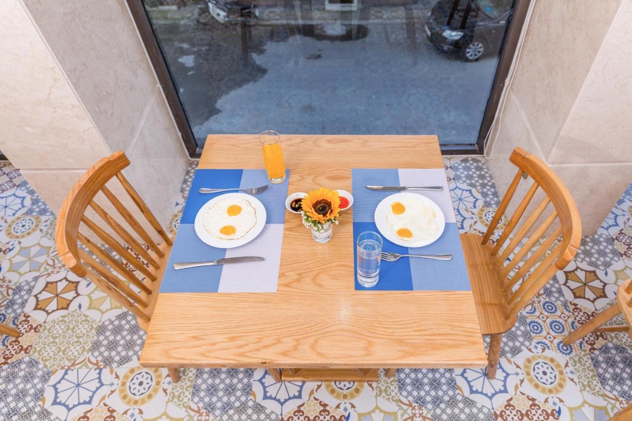 Sea Swan Apartment And Hotel Da Nang Luaran gambar